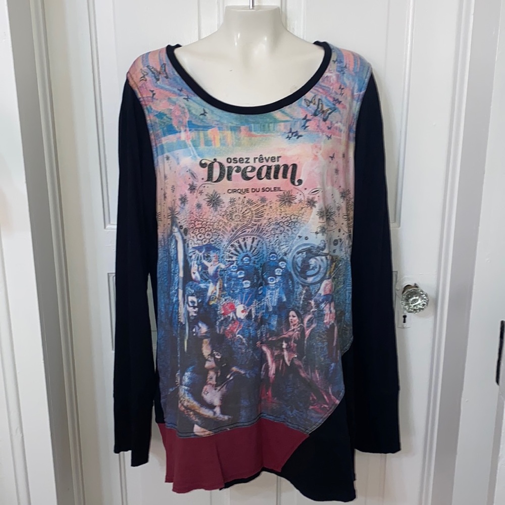Cirque Du Soleil Osez Rever Dream Print Long Sleeve Pull On Tunic / Shirt / Top.